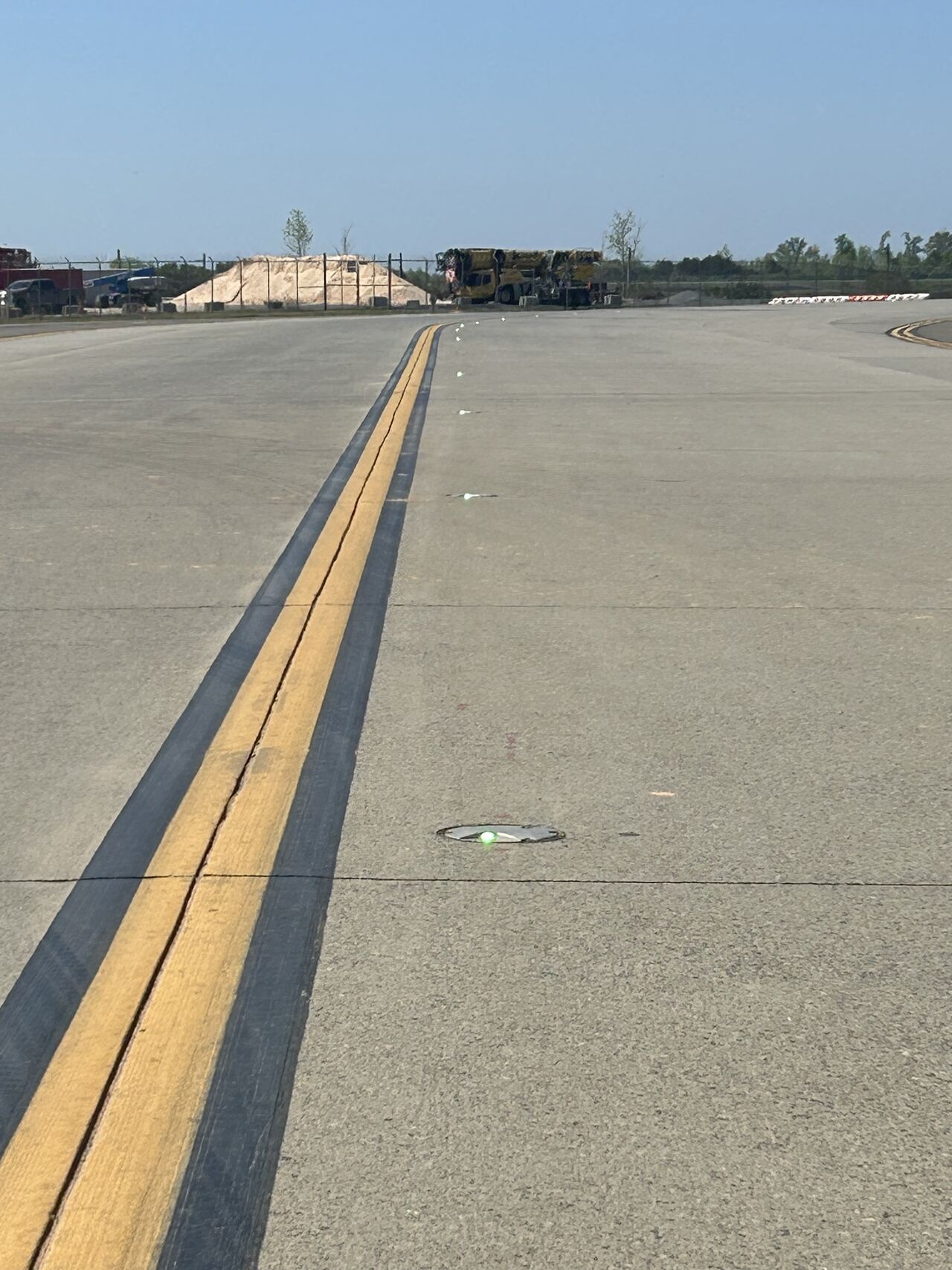 Hypower airfield lighting at Charlotte Douglas International Airport